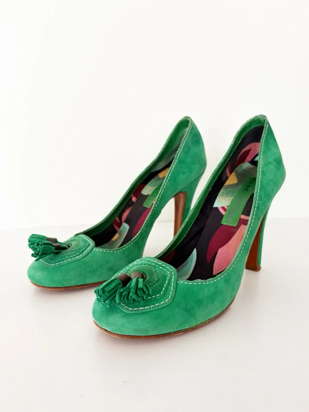 Marc‎ Jacobs || Vintage Suede Tassel Pumps Heels Round Toe Kelly Green 39.5